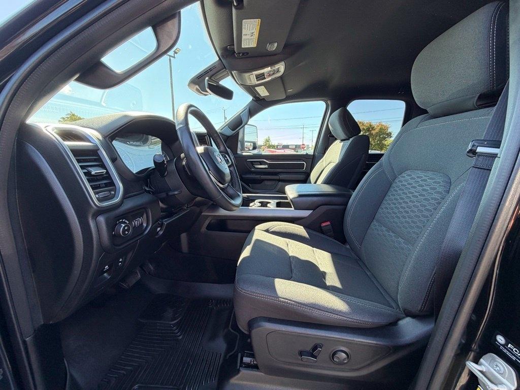 RAM 1500 Big Horn Quad Cab 4WD 2025