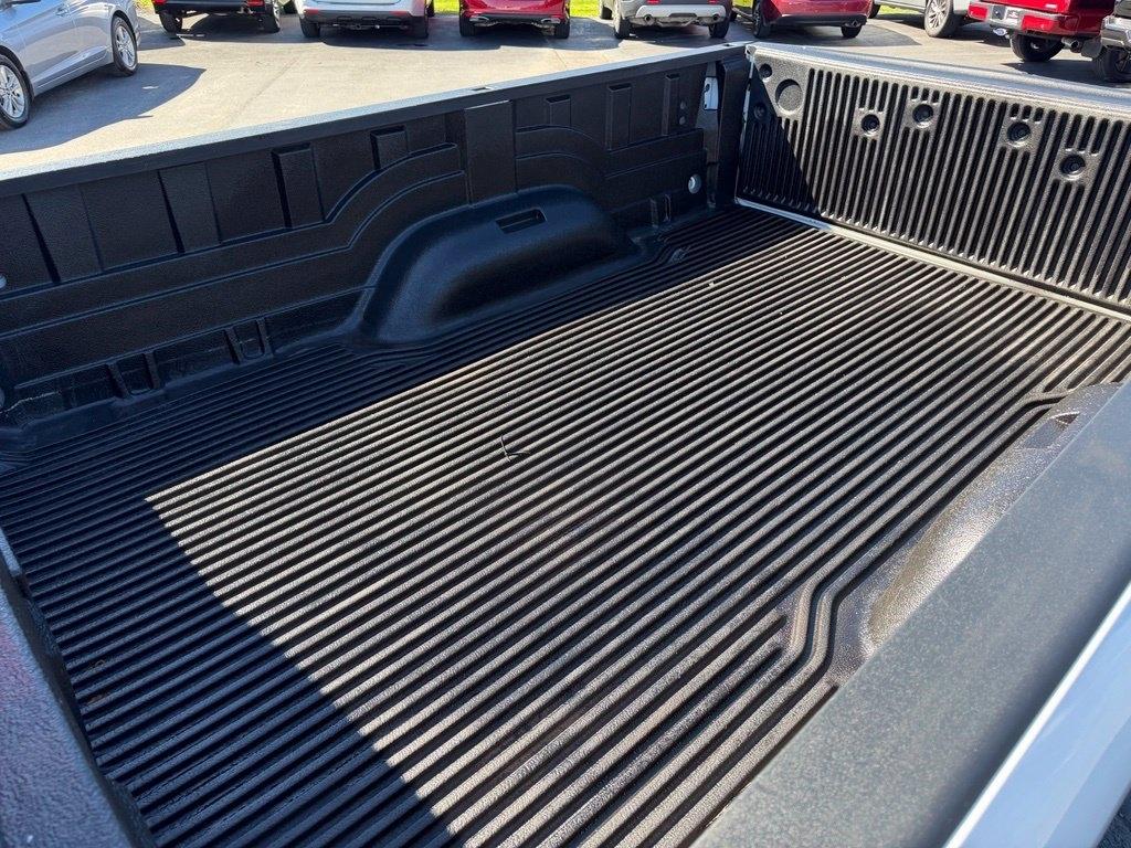 RAM 1500 Tradesman Regular Cab LWB 4WD 2022