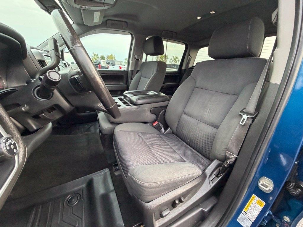 GMC Sierra 1500 SLE Crew Cab 4WD 2015