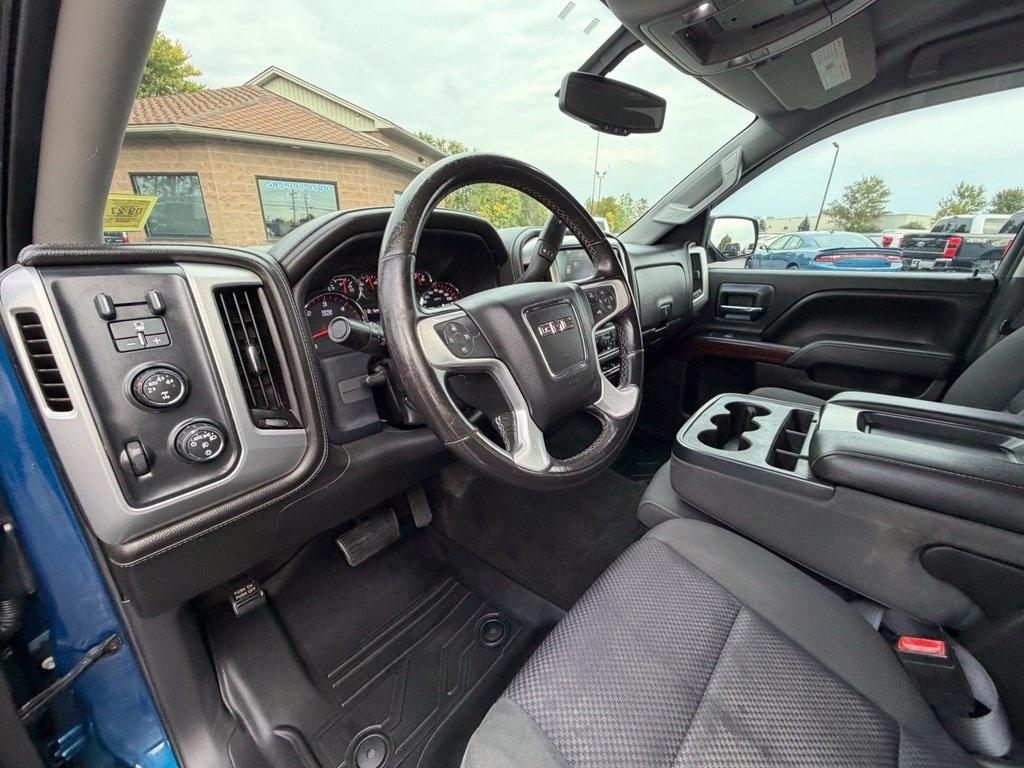 GMC Sierra 1500 SLE Crew Cab 4WD 2015