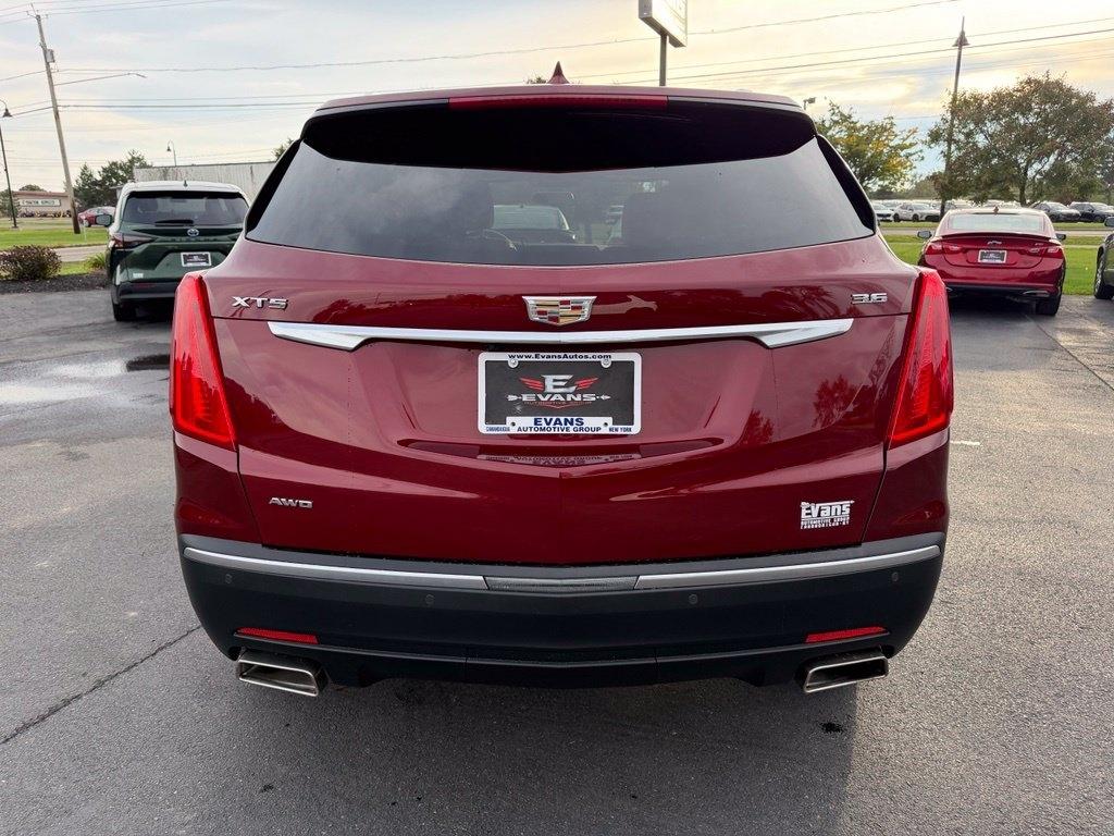 Cadillac XT5 Base AWD 2018