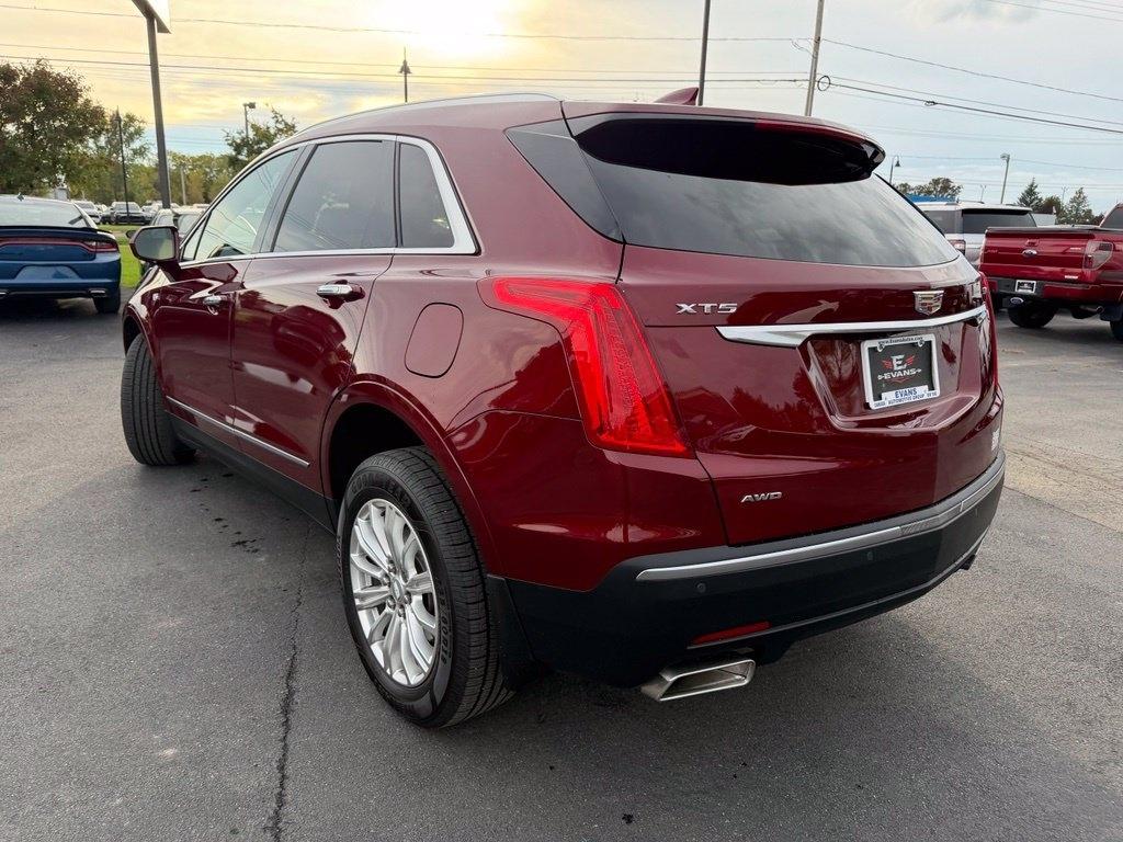 Cadillac XT5 Base AWD 2018