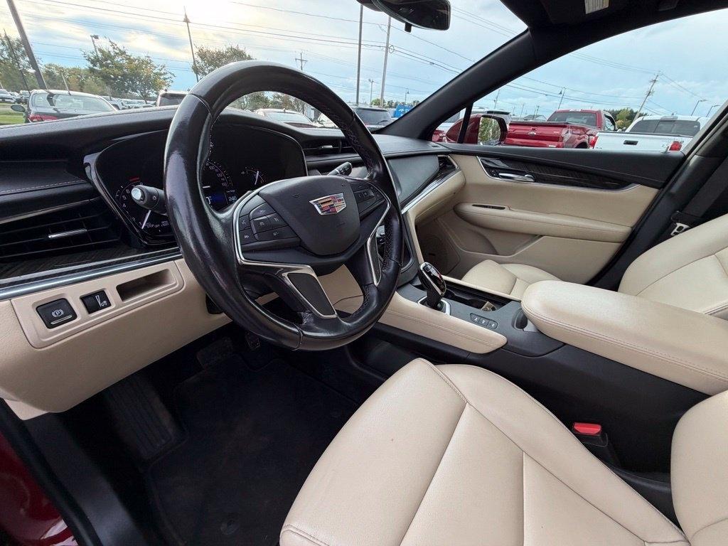 Cadillac XT5 Base AWD 2018