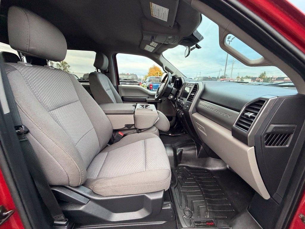 Ford F-250 SD XLT Crew Cab 4WD 2020