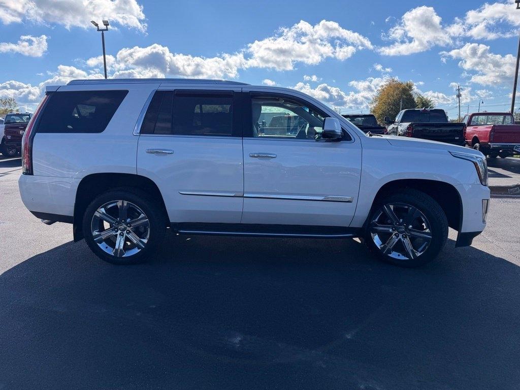 Cadillac Escalade Luxury 4WD 2018