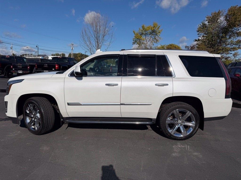 Cadillac Escalade Luxury 4WD 2018