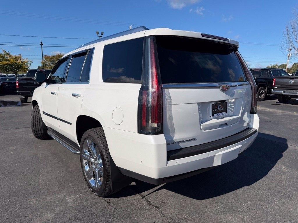 Cadillac Escalade Luxury 4WD 2018