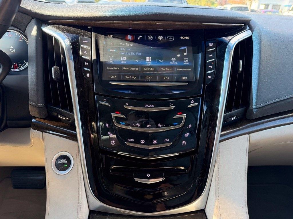 Cadillac Escalade Luxury 4WD 2018