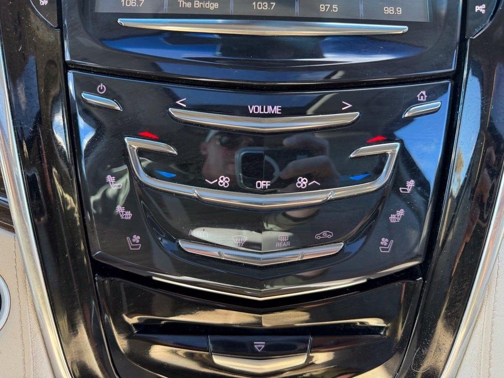 Cadillac Escalade Luxury 4WD 2018