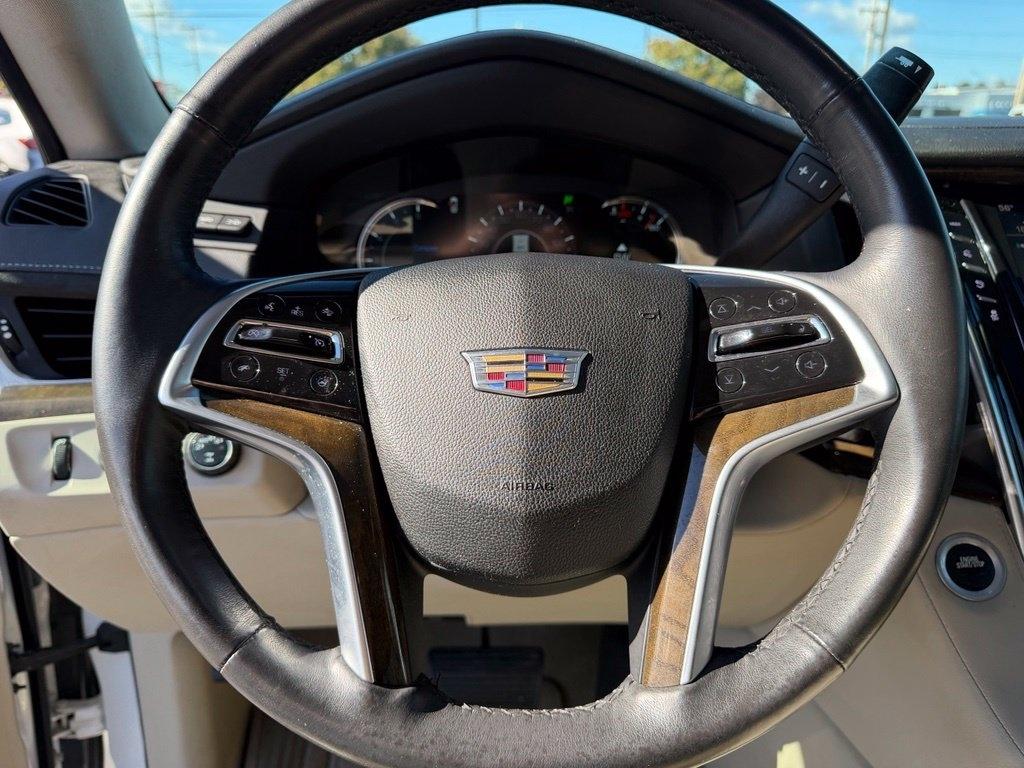 Cadillac Escalade Luxury 4WD 2018