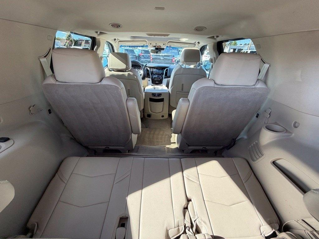 Cadillac Escalade Luxury 4WD 2018