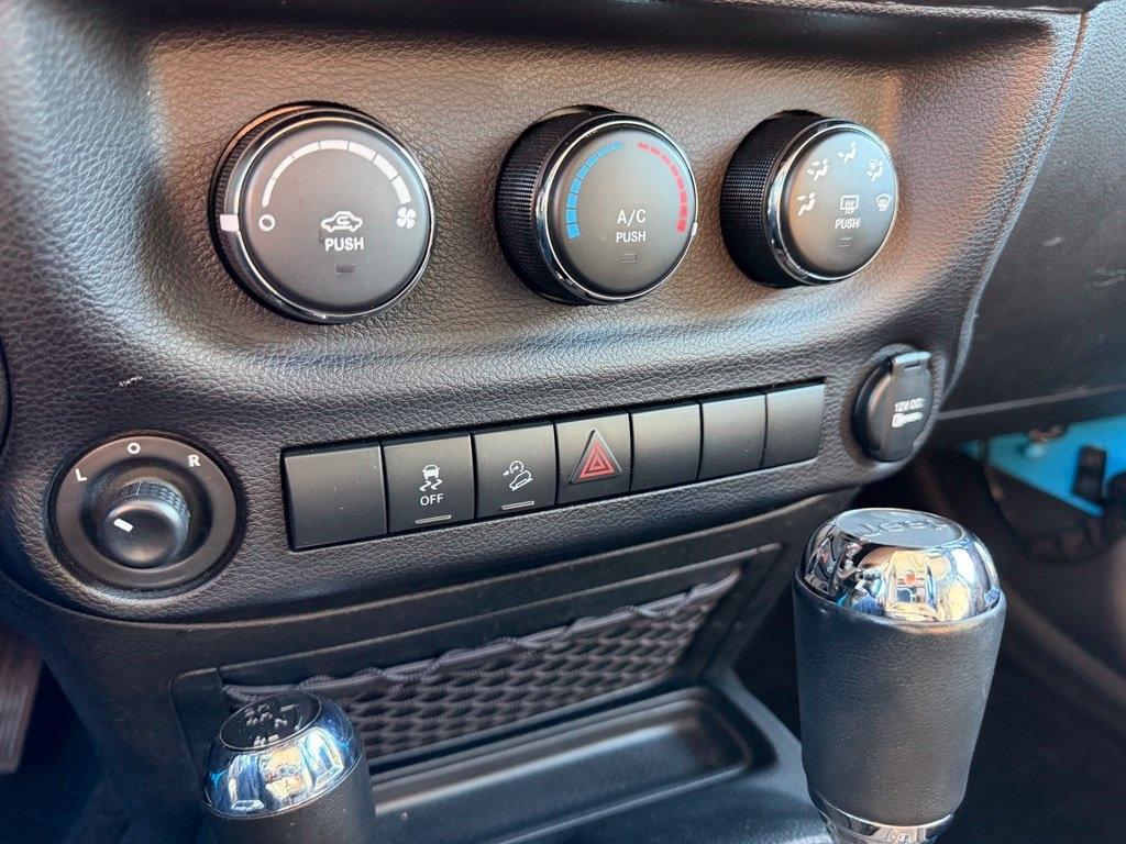 Jeep Wrangler Unlimited Sport 4WD 2017