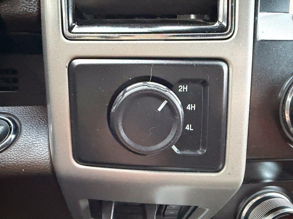 Ford F-350 SD King Ranch Crew Cab Long Bed DRW 4WD 2019