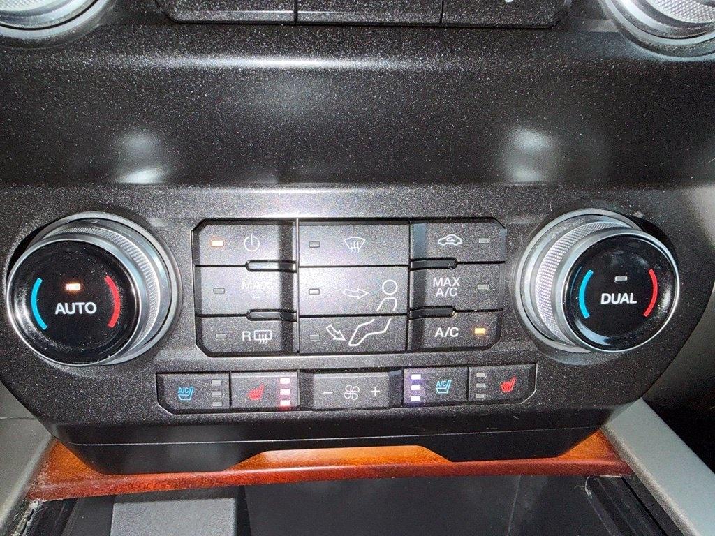 Ford F-350 SD King Ranch Crew Cab Long Bed DRW 4WD 2019