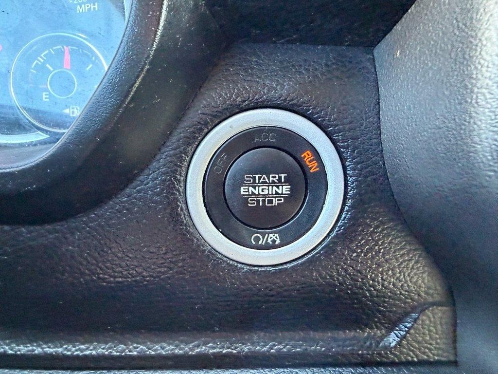 RAM 1500 Big Horn Crew Cab SWB 4WD 2019