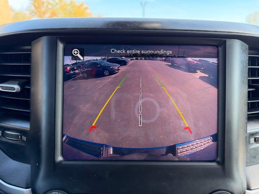 RAM 1500 Big Horn Crew Cab SWB 4WD 2019