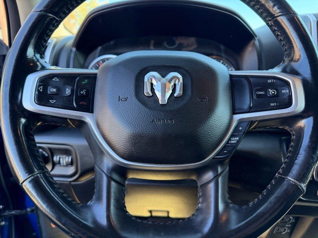 RAM 1500 Big Horn Crew Cab SWB 4WD 2019