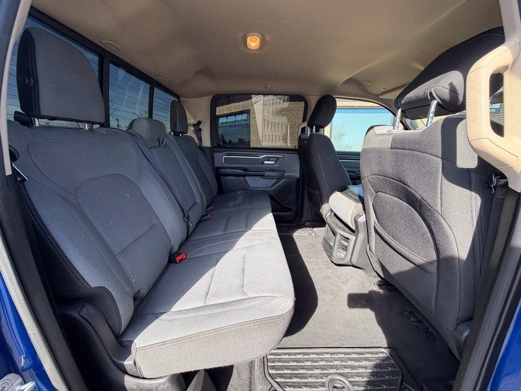 RAM 1500 Big Horn Crew Cab SWB 4WD 2019