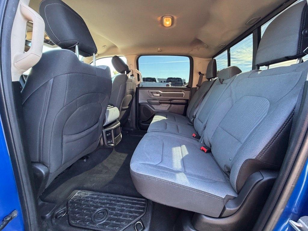 RAM 1500 Big Horn Crew Cab SWB 4WD 2019