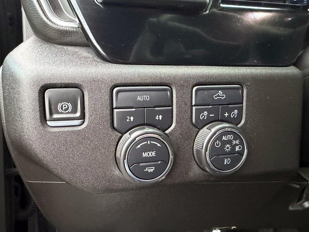 Chevrolet Silverado 1500 RST Crew Cab 4WD 2024