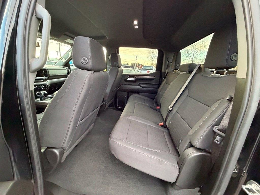 Chevrolet Silverado 1500 RST Crew Cab 4WD 2024