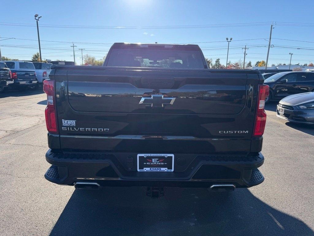 Chevrolet Silverado 1500 Custom Trail Boss Crew Cab Long Box 4WD 2021