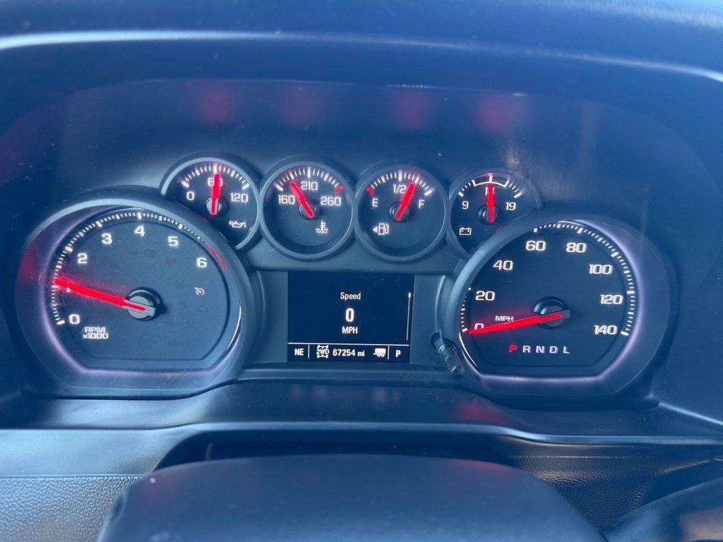 Chevrolet Silverado 1500 Custom Trail Boss Crew Cab Long Box 4WD 2021