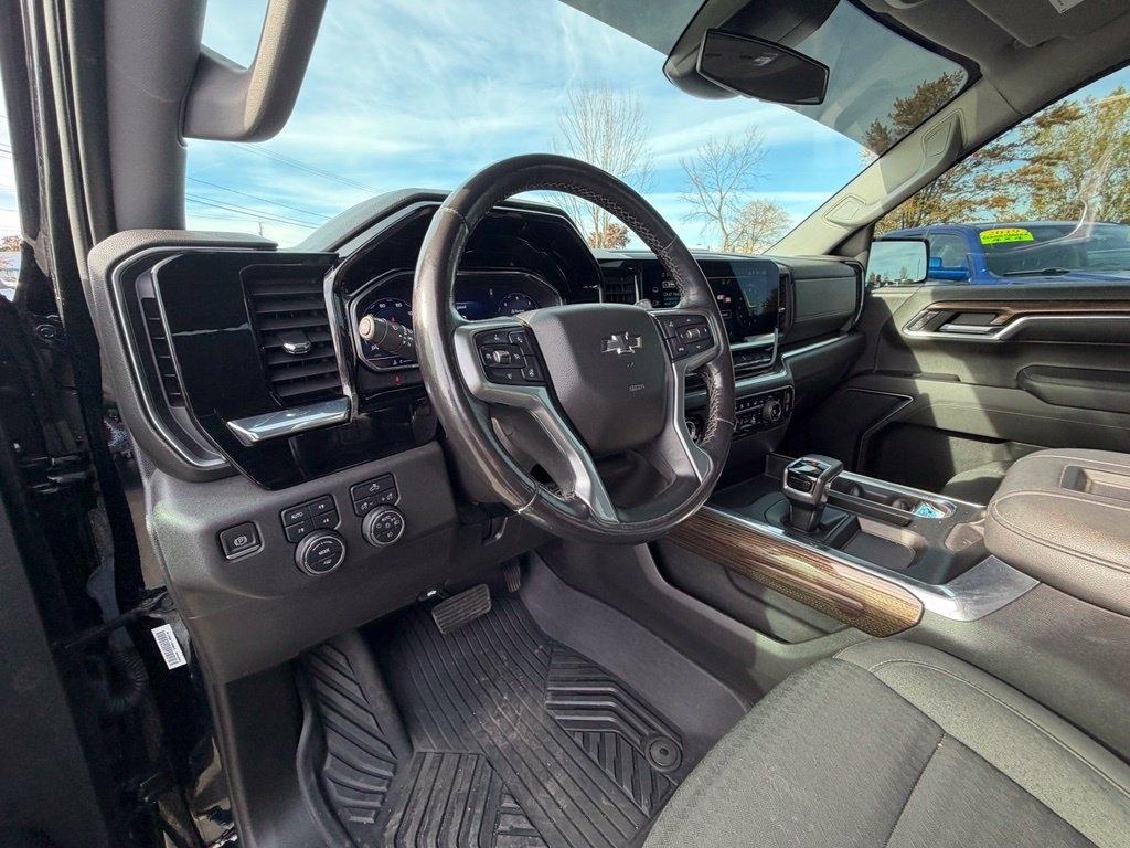 Chevrolet Silverado 1500 Trail Boss LT Crew Cab 4WD 2022