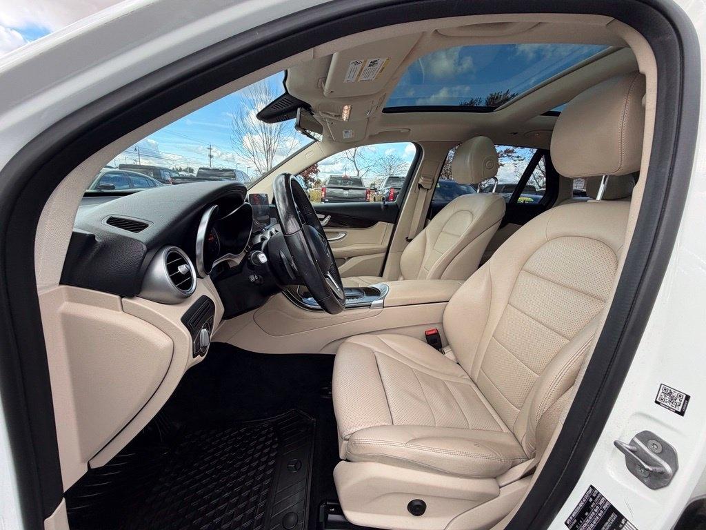 Mercedes-Benz GLC-Class GLC300 4MATIC 2021