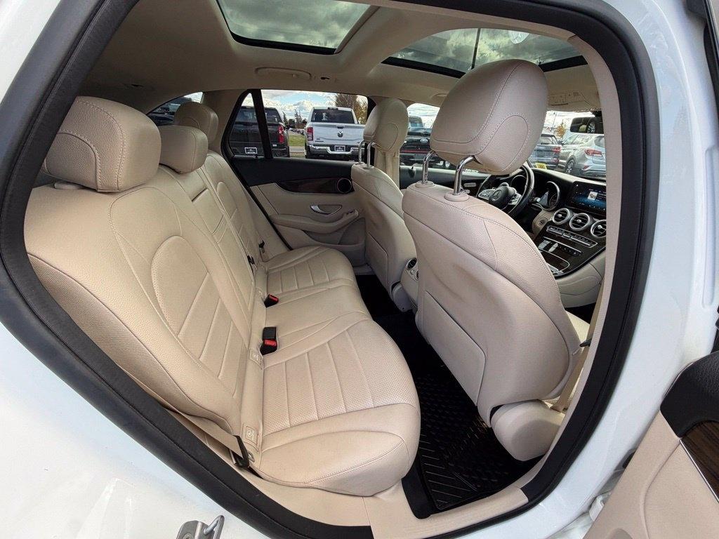 Mercedes-Benz GLC-Class GLC300 4MATIC 2021