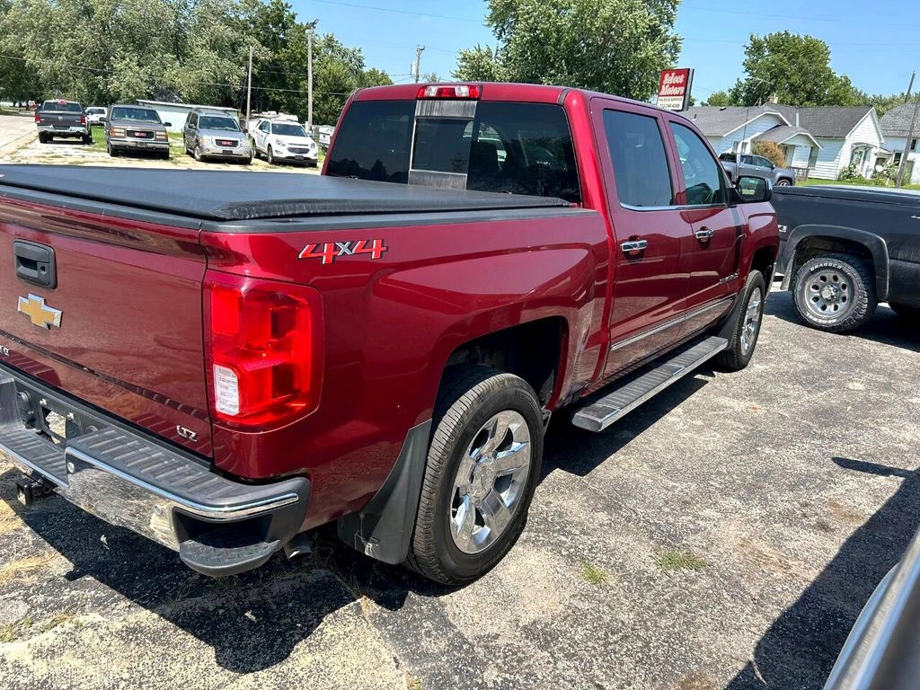 Chevrolet Silverado 1500 LTZ Crew Cab 4WD 2018 Chevrolet Silverado 1500 LTZ Crew Cab 4WD 2018