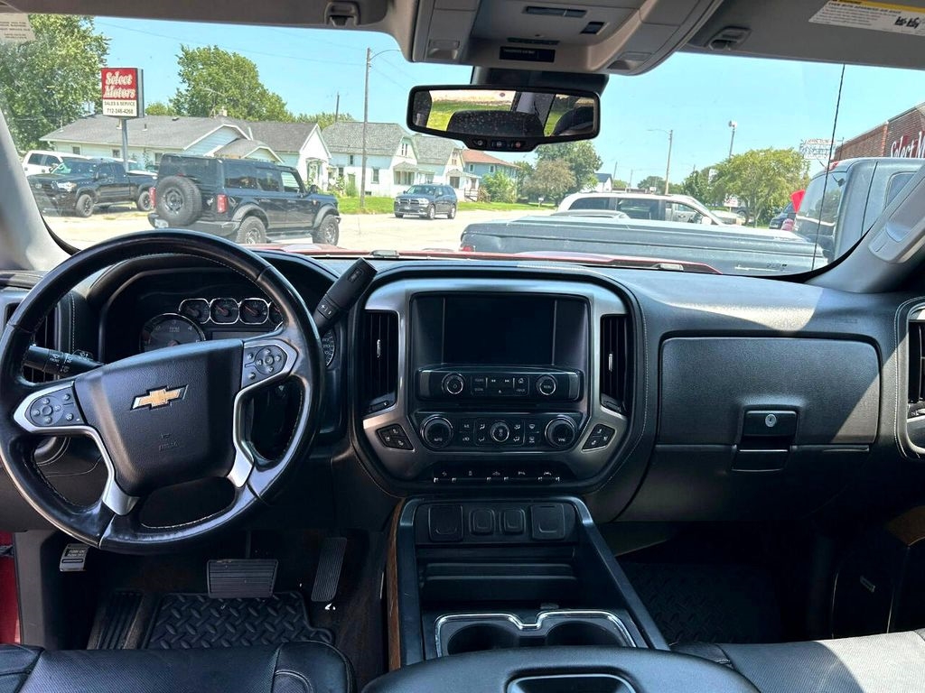 Chevrolet Silverado 1500 LTZ Crew Cab 4WD 2018 Chevrolet Silverado 1500 LTZ Crew Cab 4WD 2018