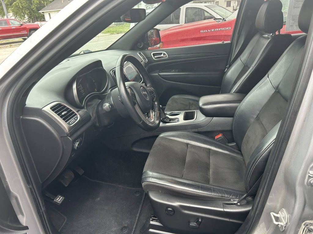 Jeep Grand Cherokee Laredo 4WD 2020 Jeep Grand Cherokee Laredo 4WD 2020