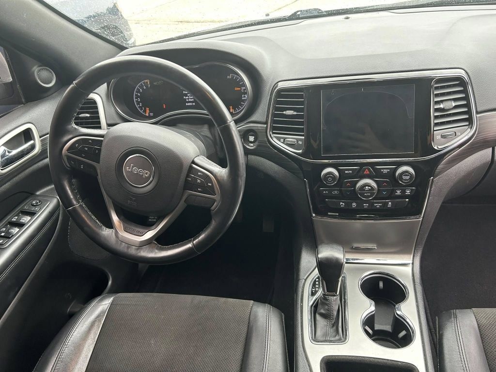 Jeep Grand Cherokee Laredo 4WD 2020 Jeep Grand Cherokee Laredo 4WD 2020