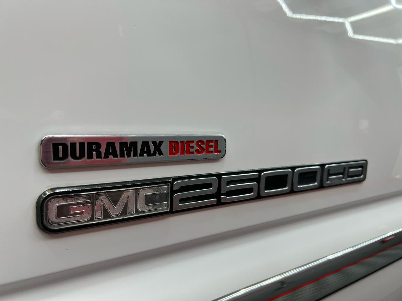 GMC Sierra 2500HD  2005