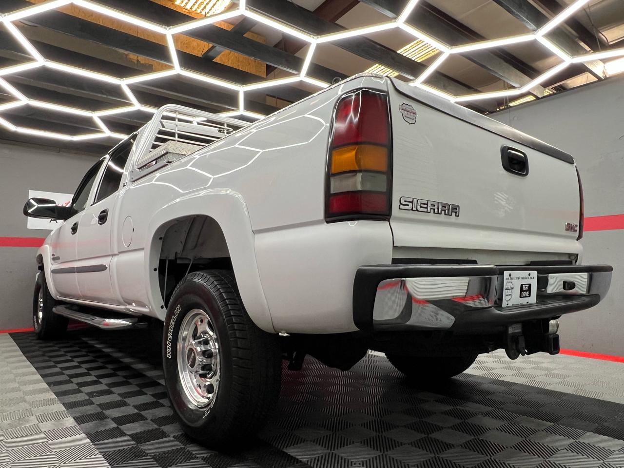 GMC Sierra 2500HD  2005