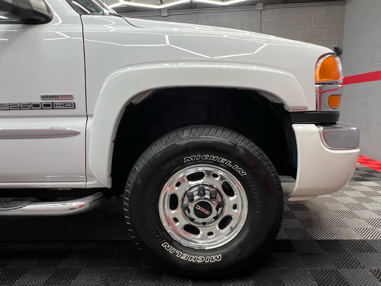 GMC Sierra 2500HD  2005