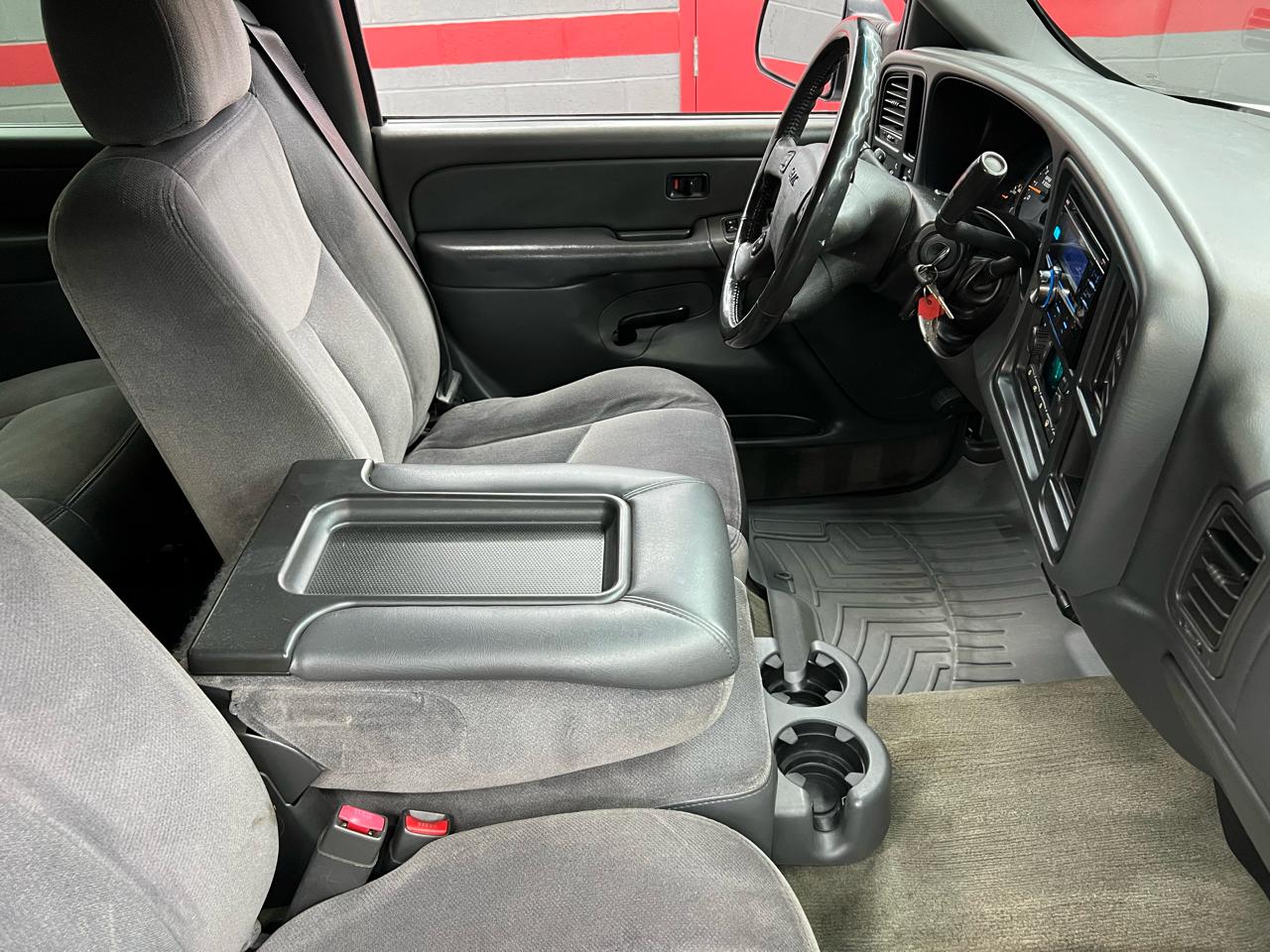 GMC Sierra 2500HD  2005