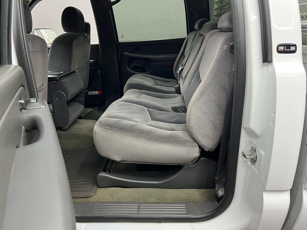 GMC Sierra 2500HD  2005