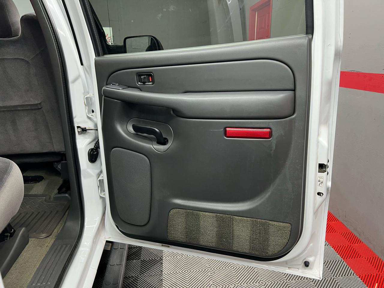 GMC Sierra 2500HD  2005