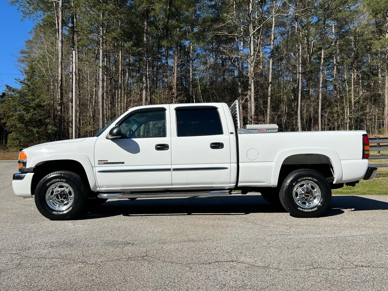 GMC Sierra 2500HD  2005