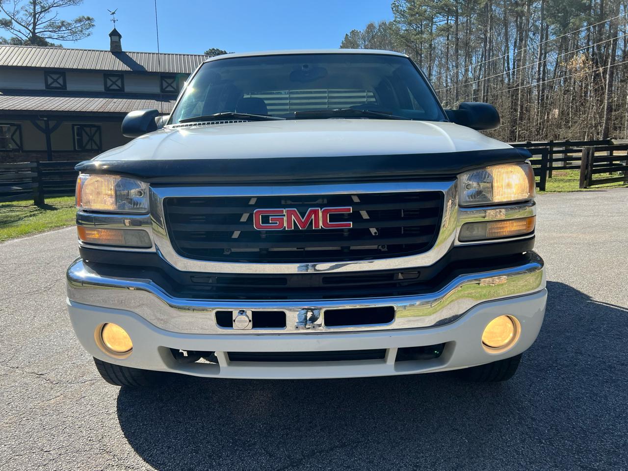 GMC Sierra 2500HD  2005