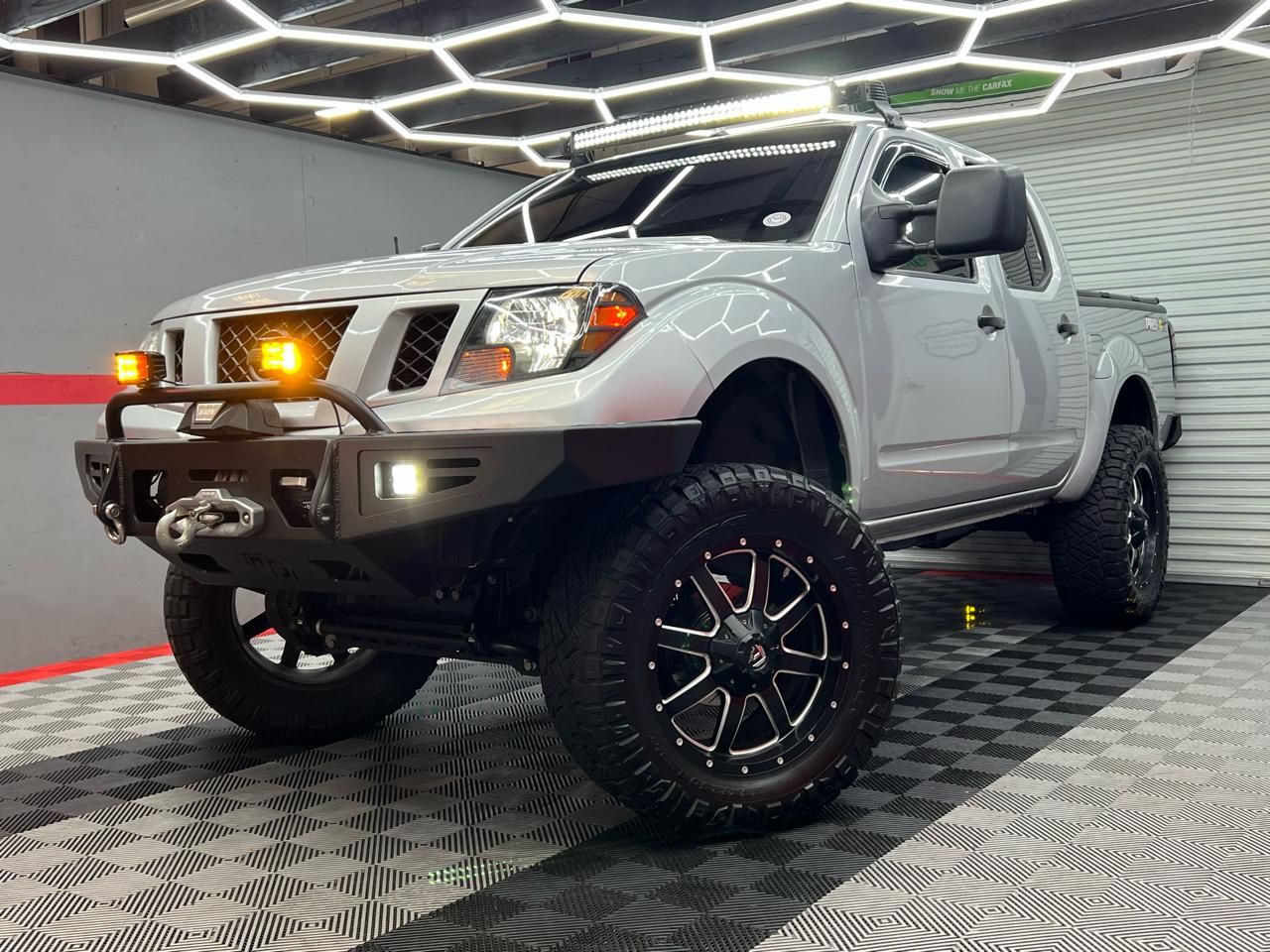 2019 Nissan Frontier PRO-4X Crew Cab 4WD