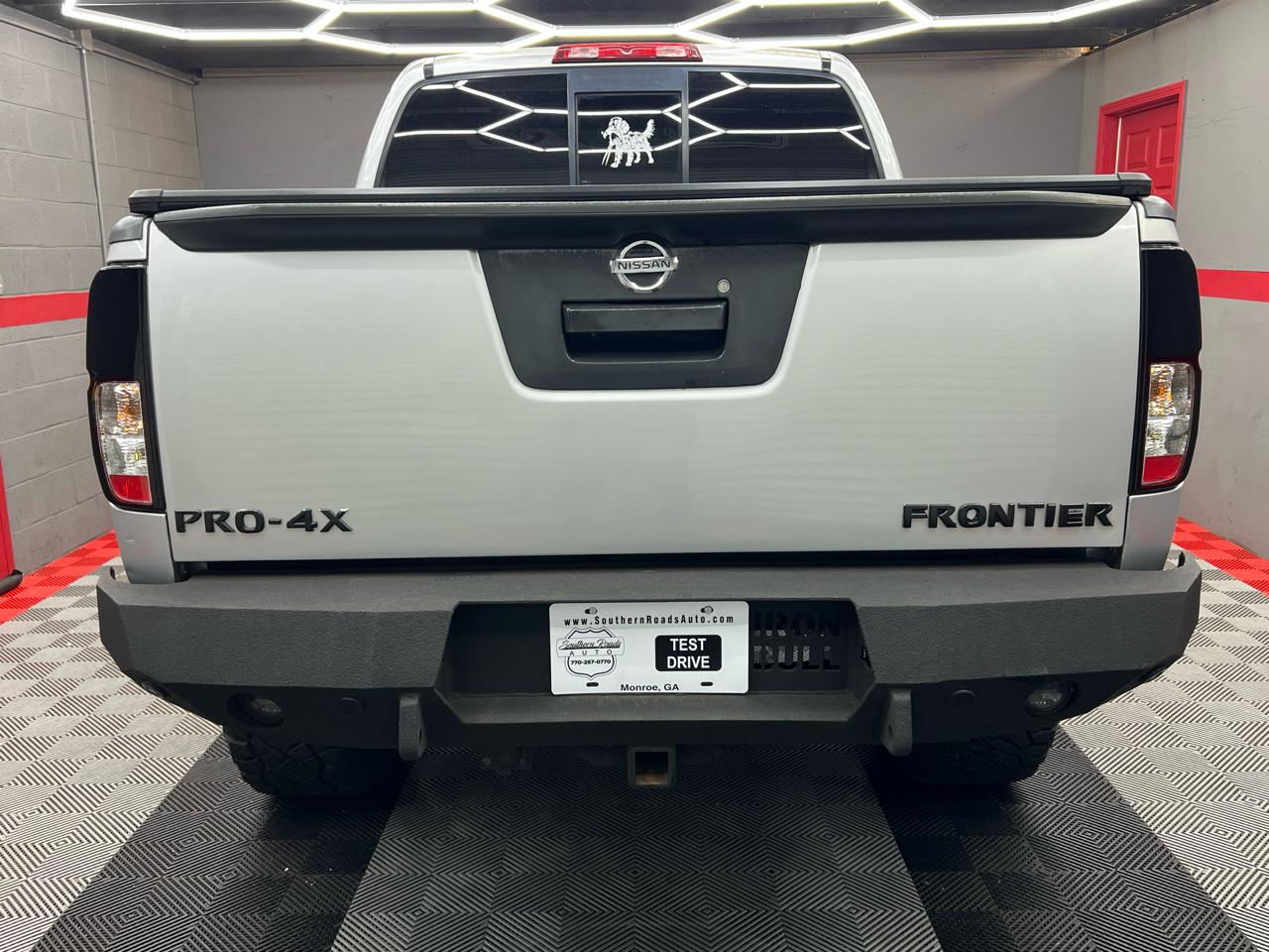 Nissan Frontier PRO-4X Crew Cab 4WD 2019