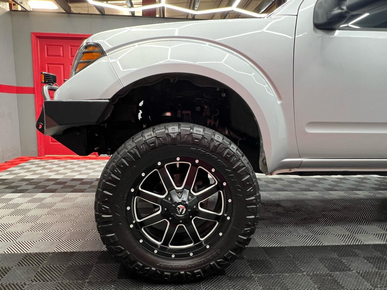 Nissan Frontier PRO-4X Crew Cab 4WD 2019