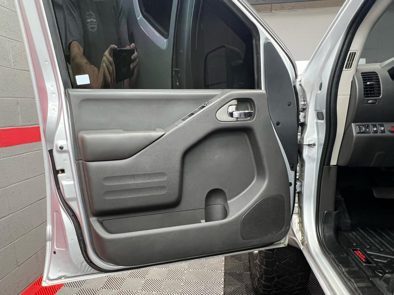 Nissan Frontier PRO-4X Crew Cab 4WD 2019