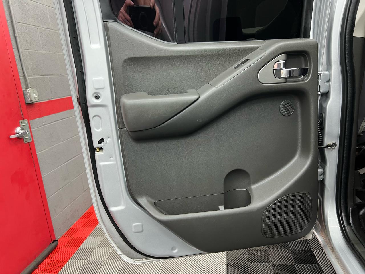 Nissan Frontier PRO-4X Crew Cab 4WD 2019