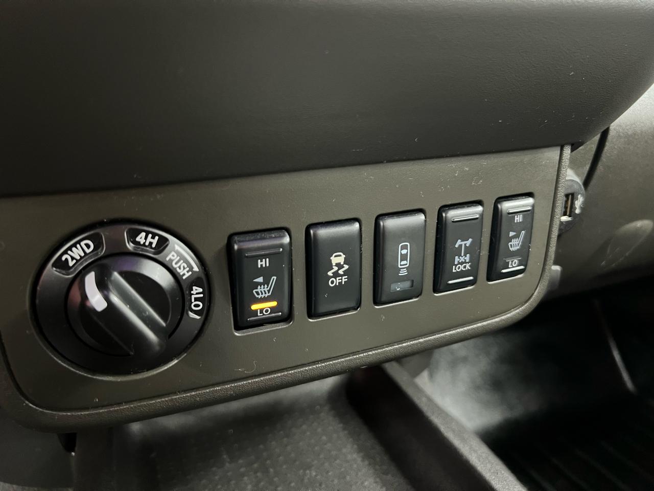 Nissan Frontier PRO-4X Crew Cab 4WD 2019