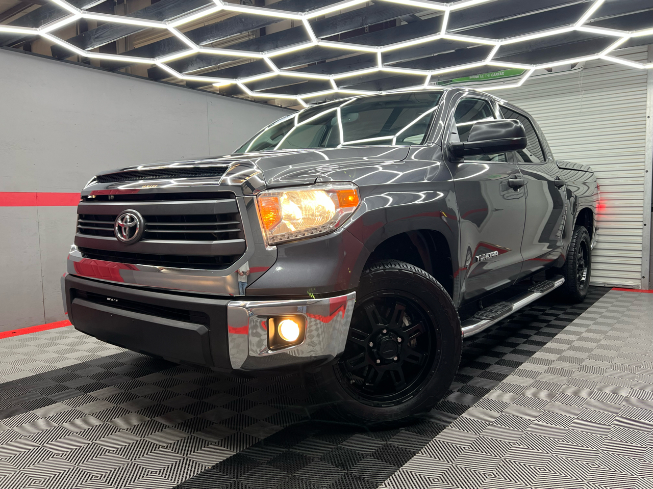 2015 Toyota Tundra SR5 4.6L V8 CrewMax