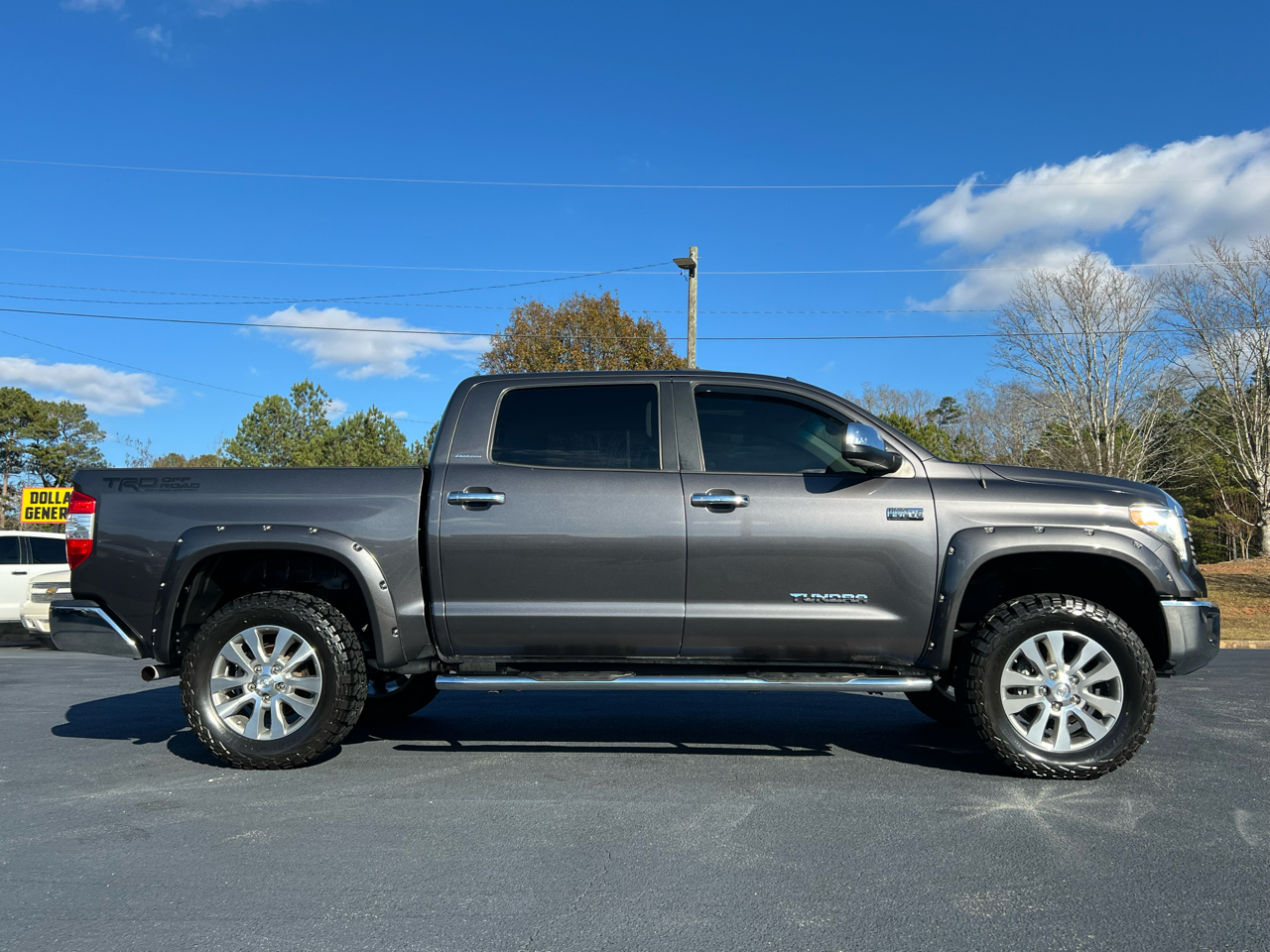 Toyota Tundra Limited 5.7L FFV CrewMax 4WD 2015